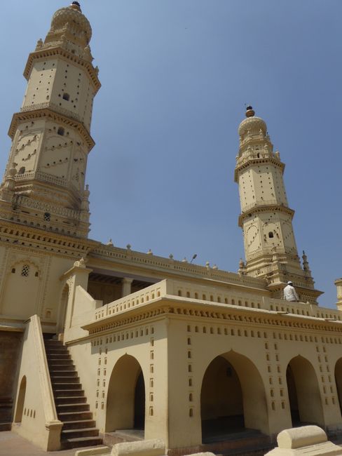 The Friday Mosque