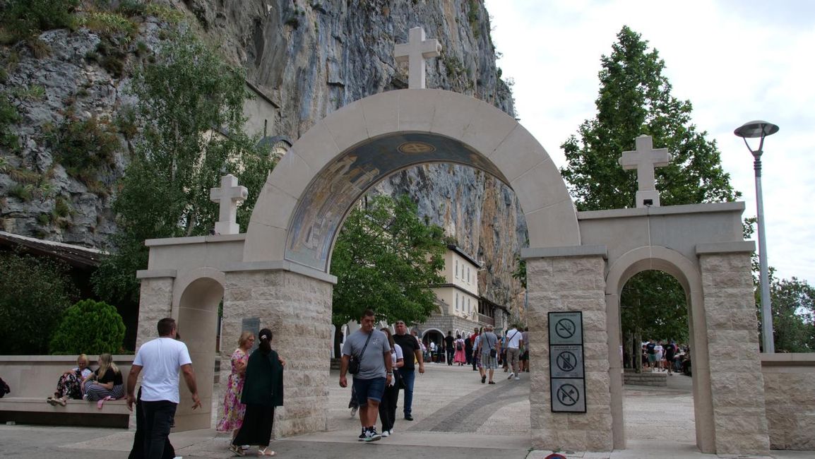the entrance gate of Ostrog Monastery