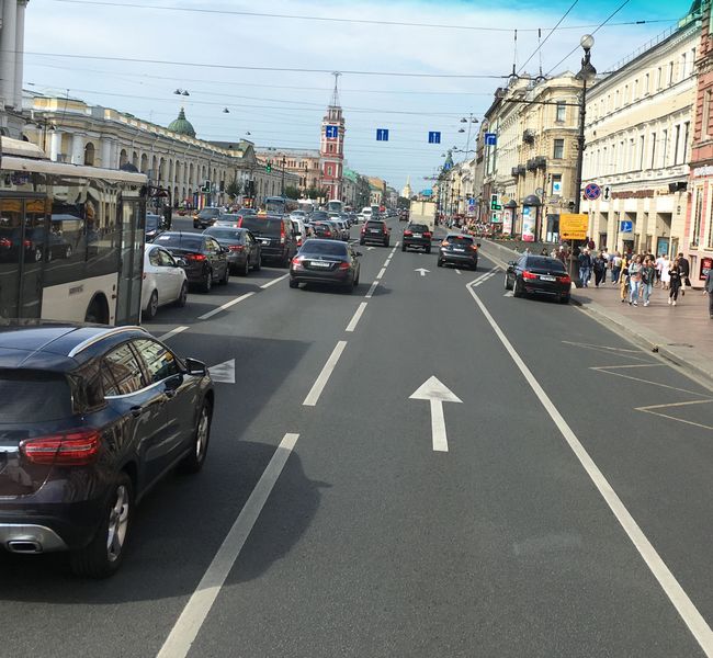 A lot of traffic on Nevsky Prospekt.