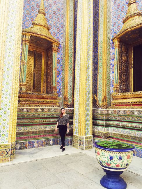 Wie Touristen am Königspalast abgezockt werden