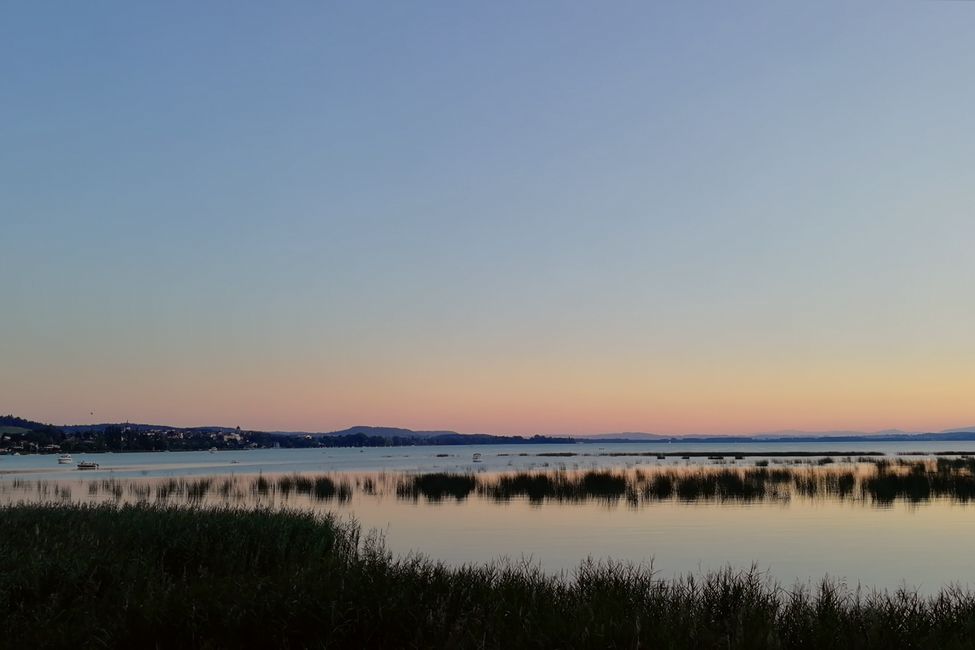 Lac de Morat at dusk 