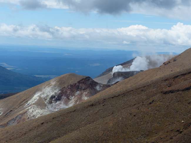 Dampf als Zeichen vulkanischer Aktivität