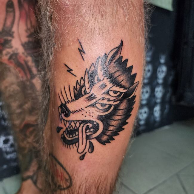Priština - Unejambeni tetovējums