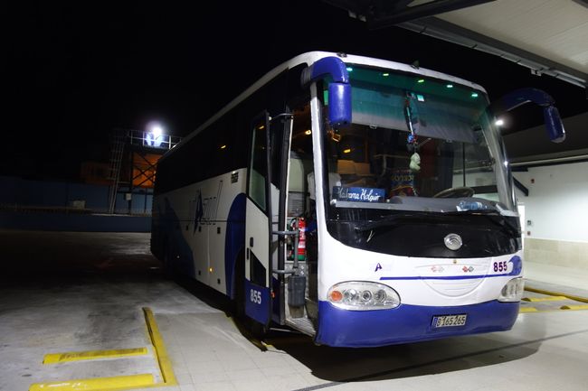 Viazul bus from Havana to Holguín
