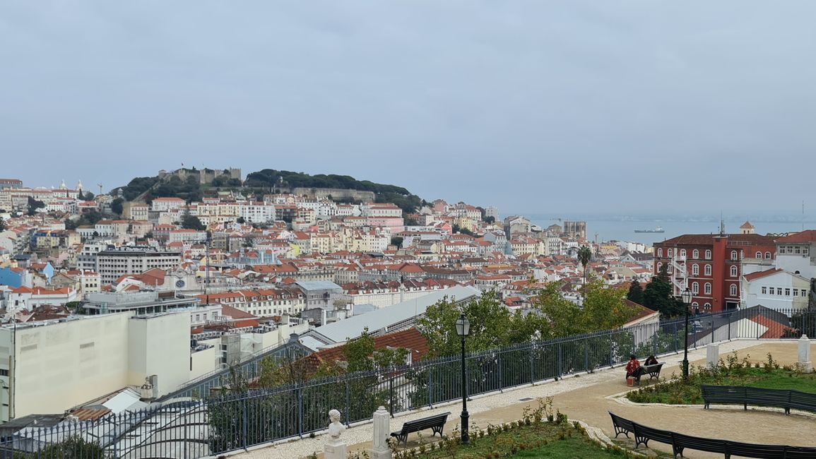 Лиссабоноос Португалийн өмнөд хэсэг хүртэл