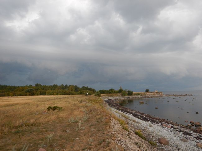 Estonia- ang kanluran at isla ng Saaremmaa