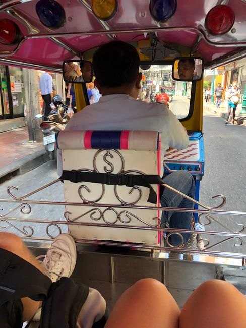 Tuktuk 