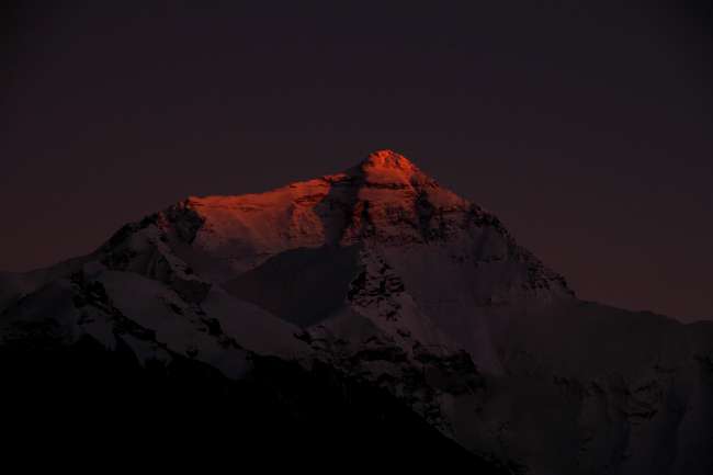 die letzten Sonnenstrahlen am Everest