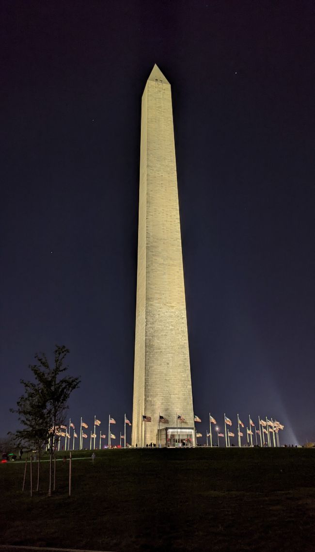 National Monument in the evening