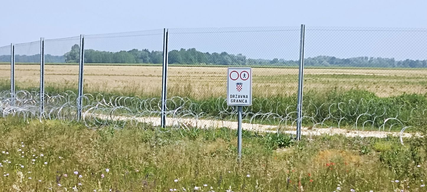 Grenzzaun zwischen Ungarn und Kroatien 