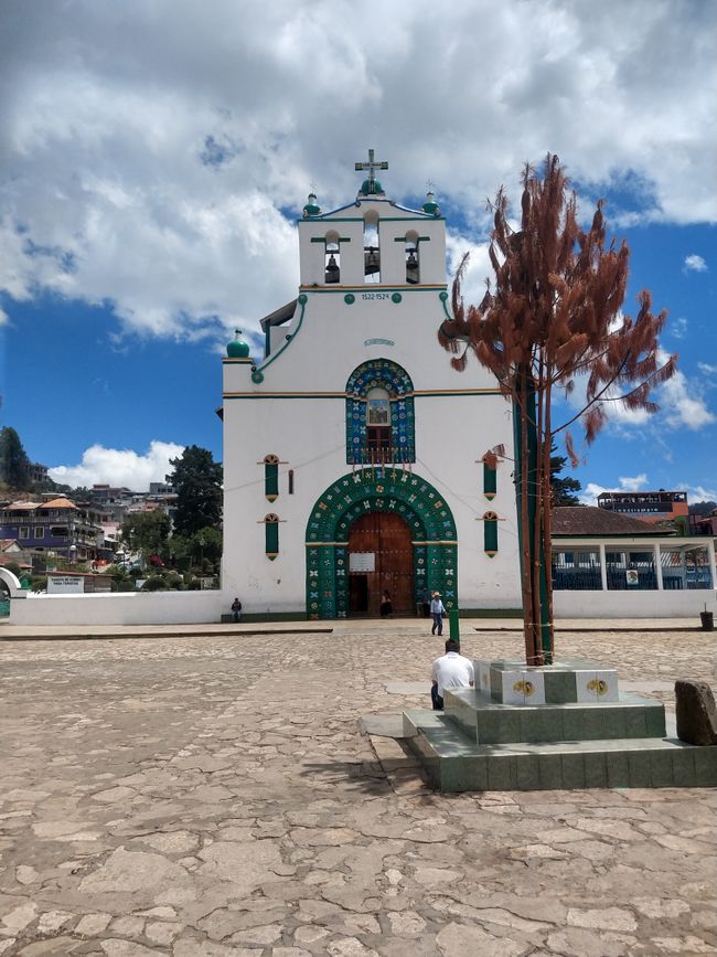 San Cristóbal and San Juan Chamula