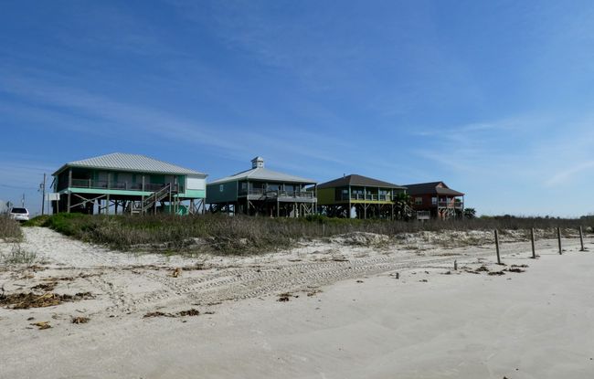 beach houses in Louisiana
