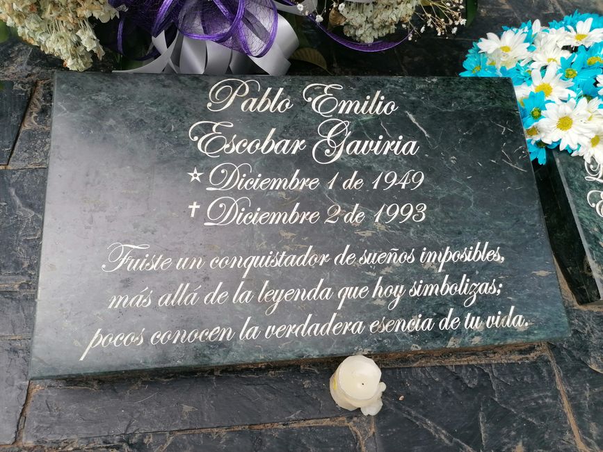 Tombstone of Pablo Escobar