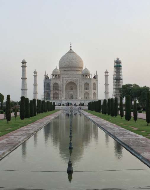 Auf dem Weg nach Agra und dem Taj Mahal....