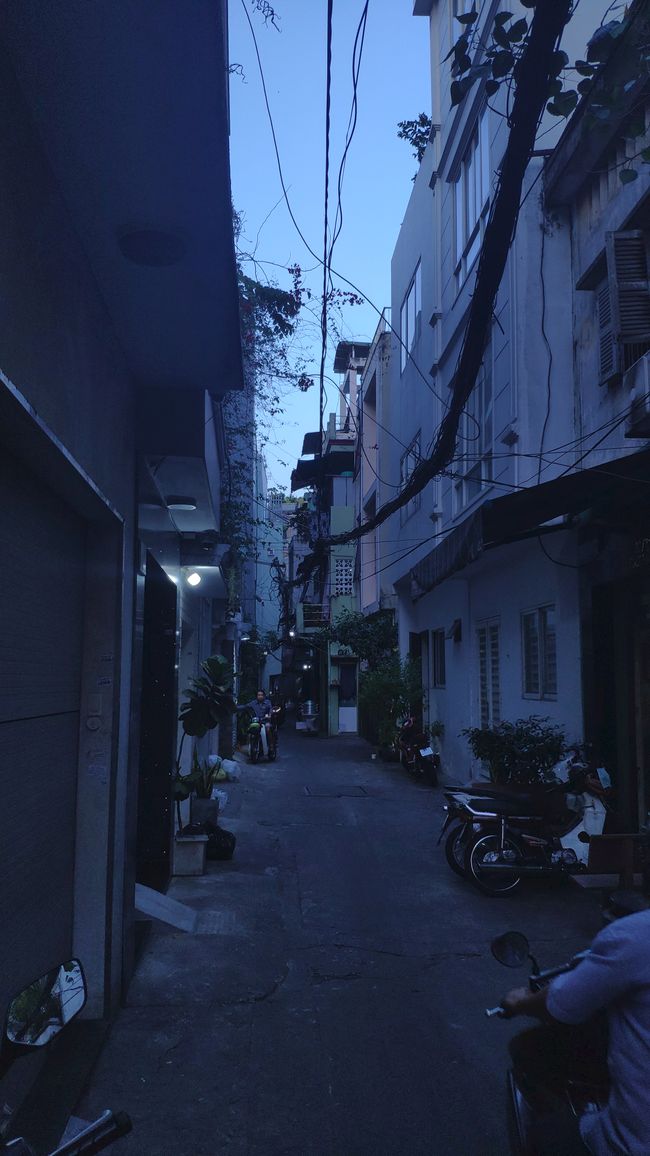 Typical side alley