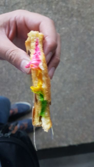 ...den Regenbogen-Toast.