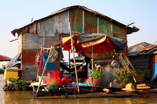 Schwimmendes Dorf bei Kampong Chhnang, Kambodscha