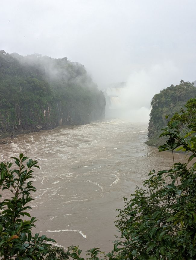 06.06.2022 Weiterflug nach Foz do Iguacu (Argentinische und Brasilianische Wasserfälle)