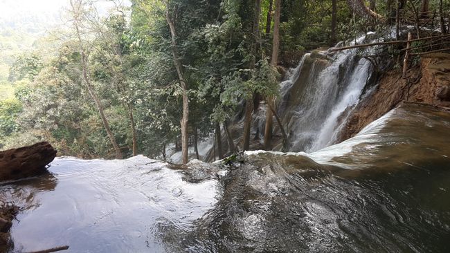 Tad Sae waterfall