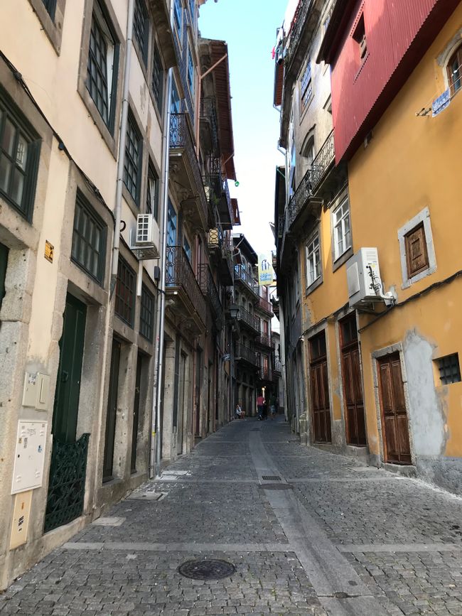 1. Etiqueta. De Oporto a Angeiras