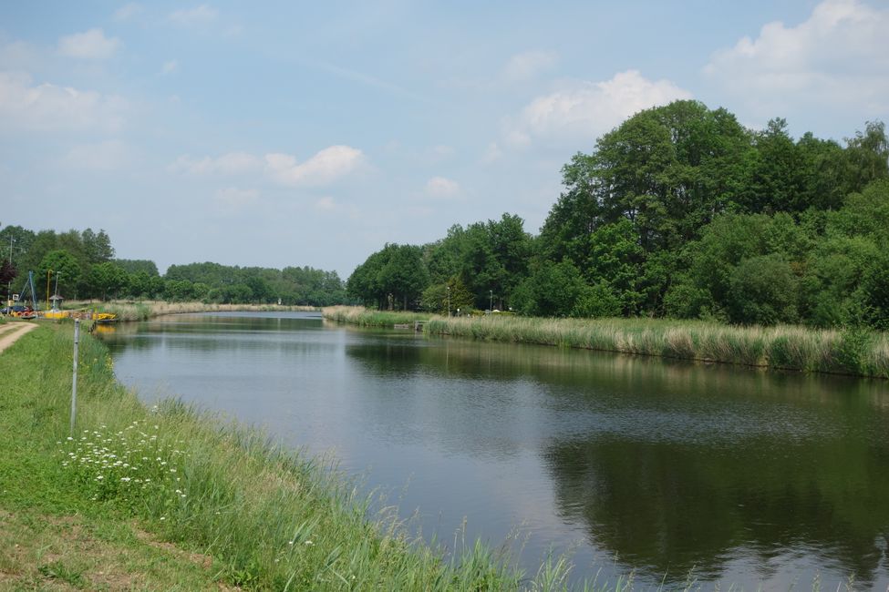 scenic Elbe-Lübeck canal