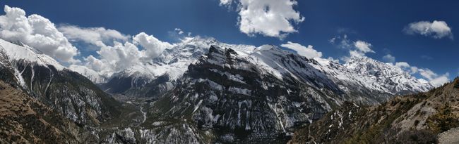 Panorama Annapurna II bis III