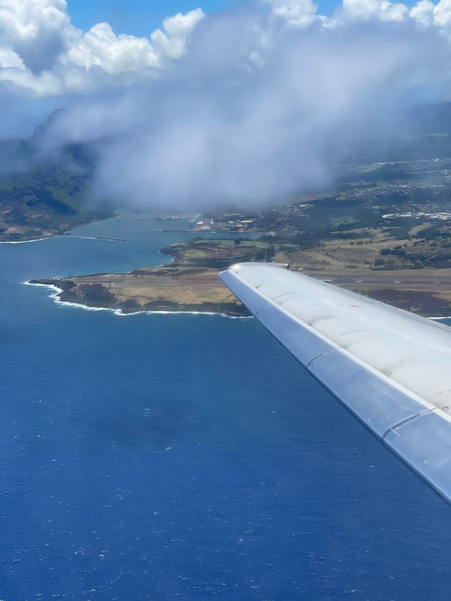 Flight from Kauai to Honolulu