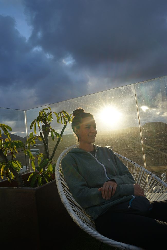 Rooftopbar bei Sonnenuntergang