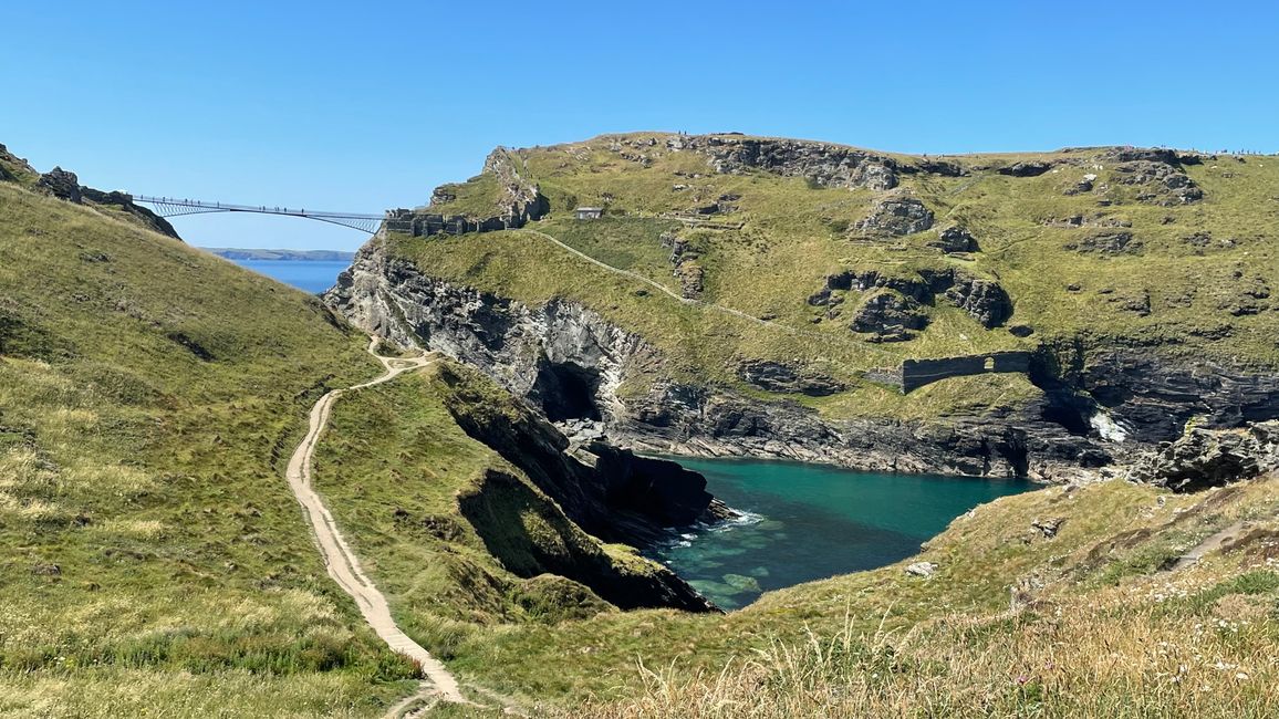 Bay in front of Tintagel