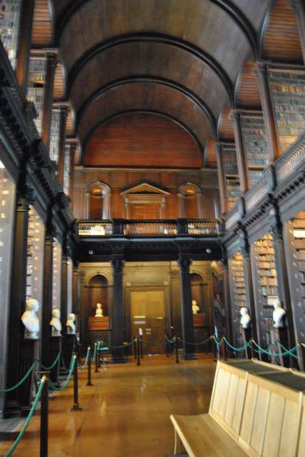 Long Room (Library Trinity College)