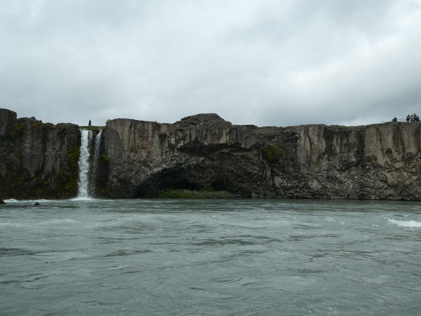 Akureyri, Iceland: Waterfall of the Gods and Midge Lake (with the AIDAaura to Greenland and Iceland 5)