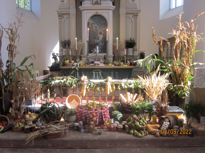 Adorned altar for harvest thanksgiving