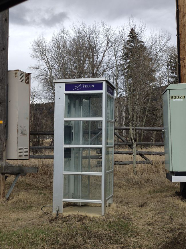 Eine Sache die Kanada hat und Deutschland nicht: Funktionierende Telefonzellen 😅