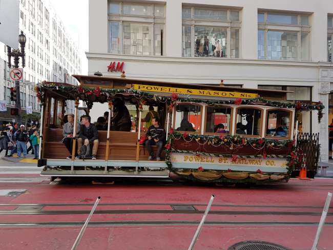 And how did we get there? With the cable car, of course. Some are decorated for Christmas