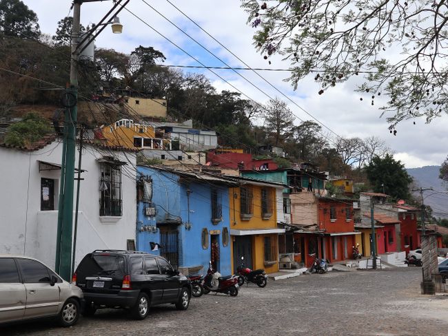 A walk through Guatemala's former capital city :) (Day 189 of the world trip)