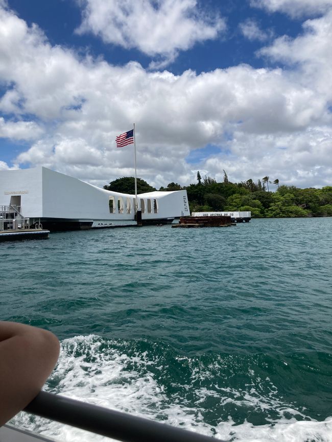 Pearl Harbor - USS Arizona Memorial