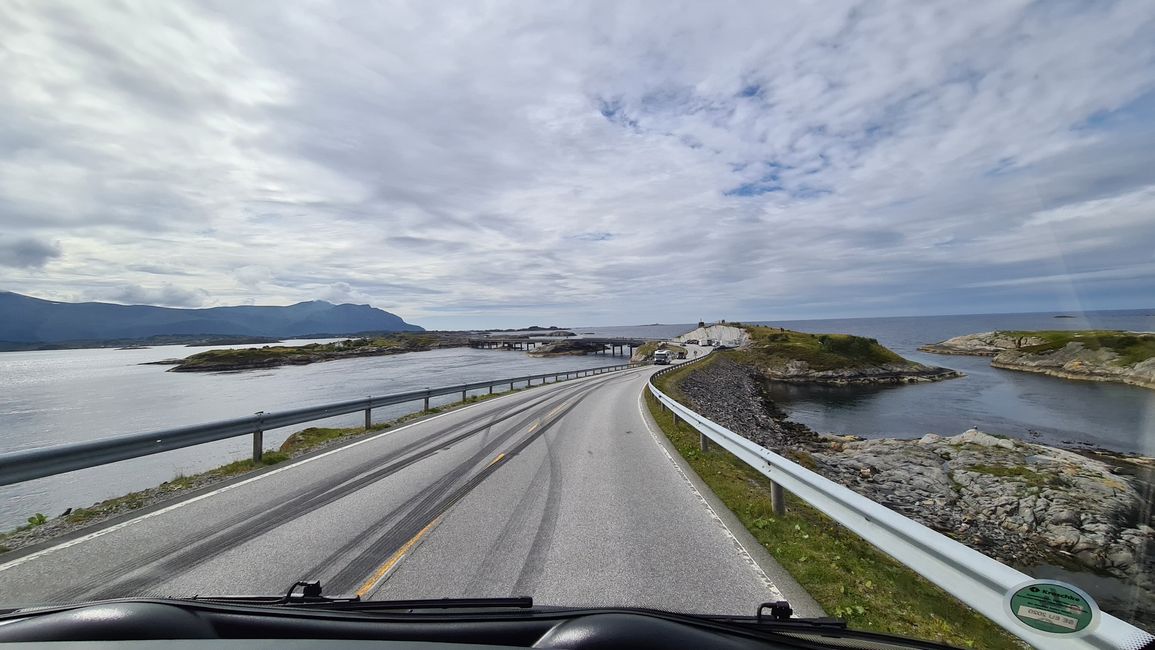 On the Way to the Atlantic Road