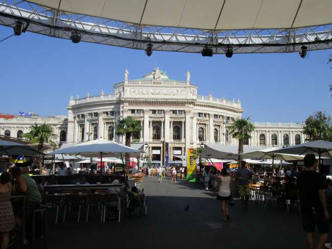 Burgtheater at Rathausplatz