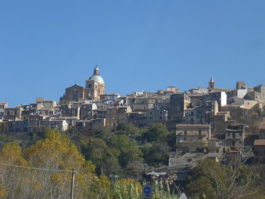 Cycling through Calabria to Sicily, Part 2