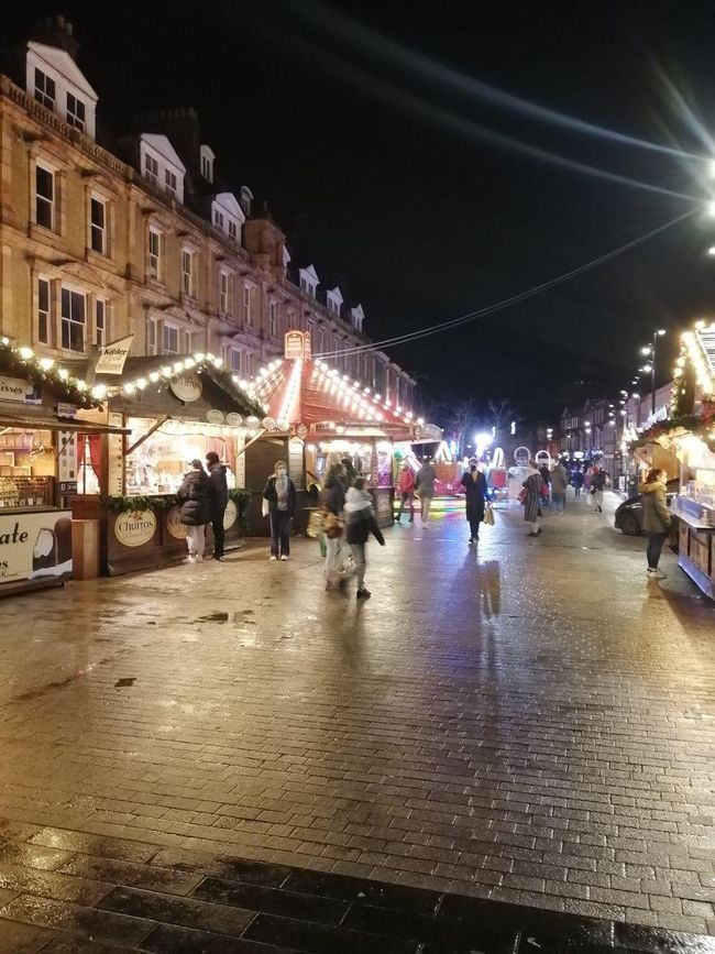 small Christmas market in Bromley