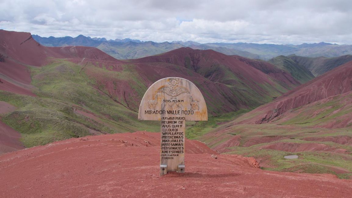 08/03/2023 - Rainbow Mountain & Red Valley / Peru