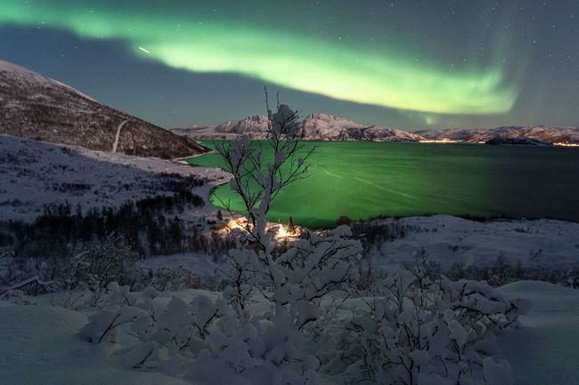 6.11. Tromsø at Night - Captivating Northern Lights