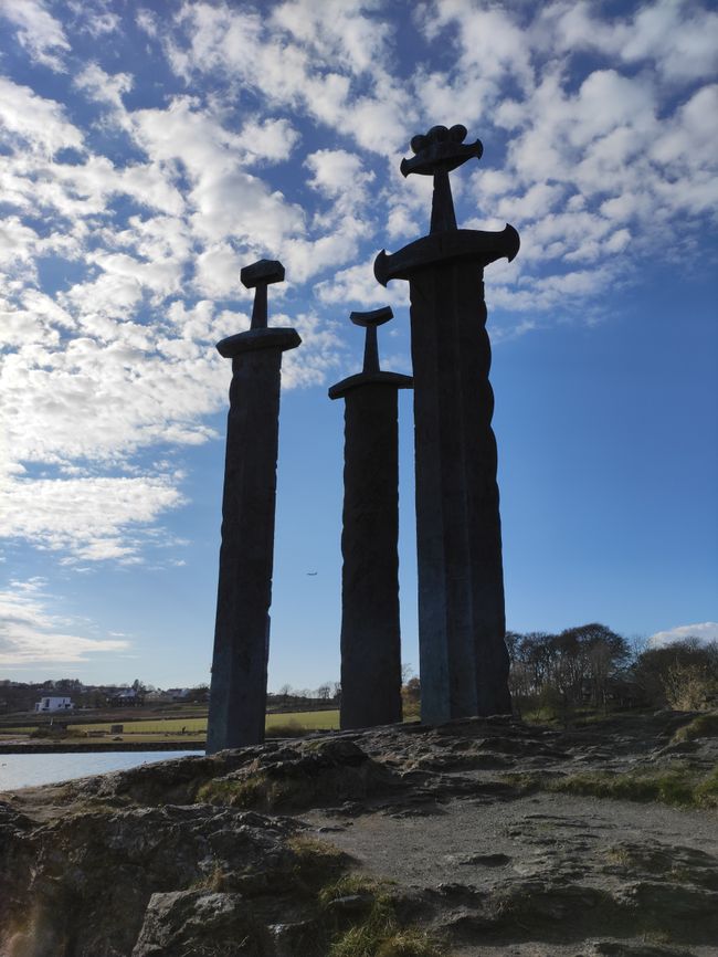 Stavanger - "Drei Schwerter im Felsen"