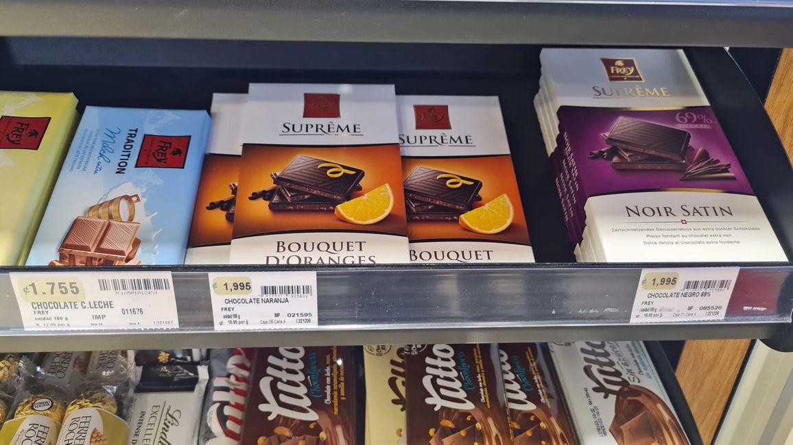 But Costa Rica has a good chocolate culture, which can also be seen in the imported Swiss chocolate at the grocery stores.