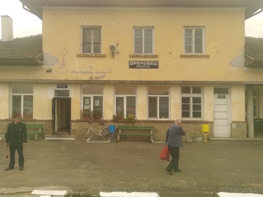 16 Negotin - Vidin (Bulgaria) 40 km - continue by train to Sofia