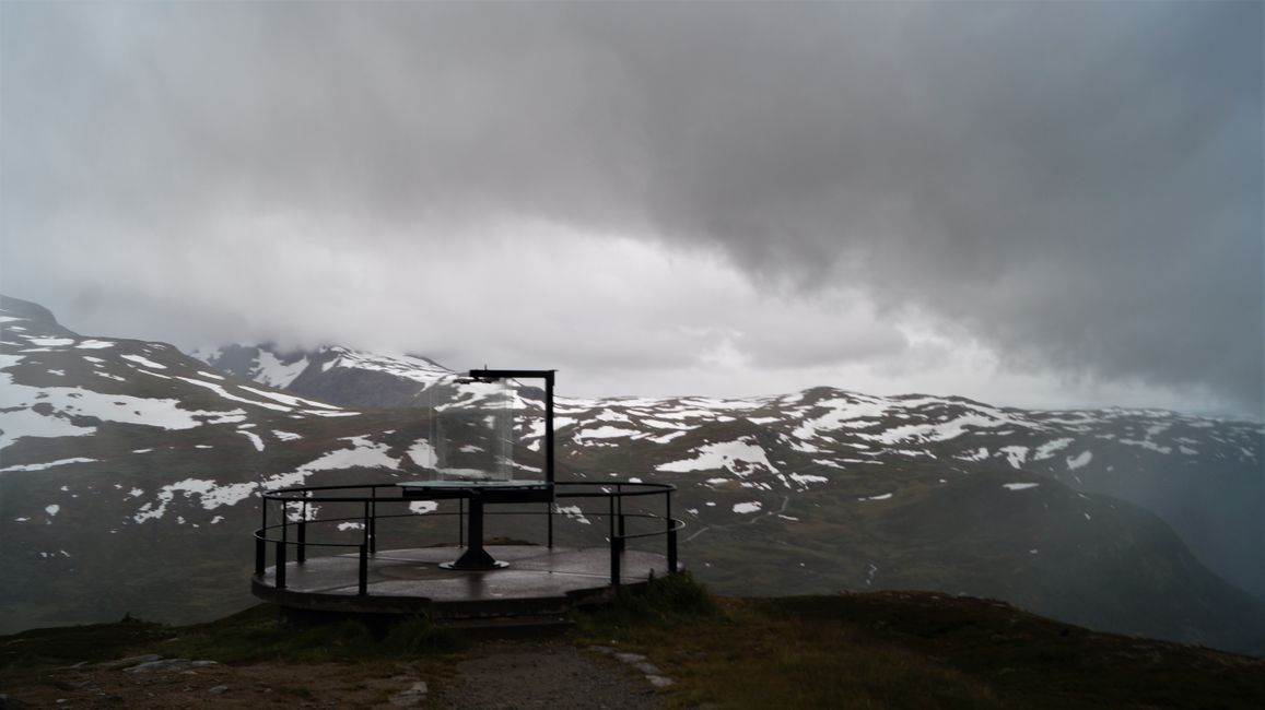 Sognefjellsvegen - Norway's highest mountain pass
