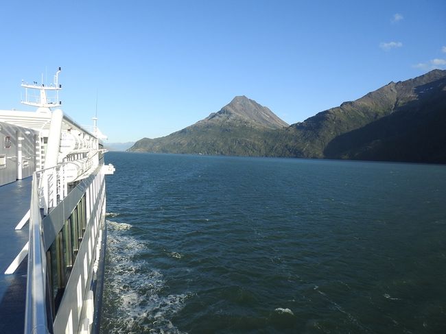 BLOG 24-2 / Ship Cruise Tierra del Fuego y Cabo de Hornos (Part 2 Glacier Alley to Ushuaia)