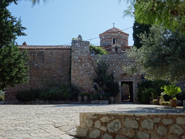 Monastery Agnundos