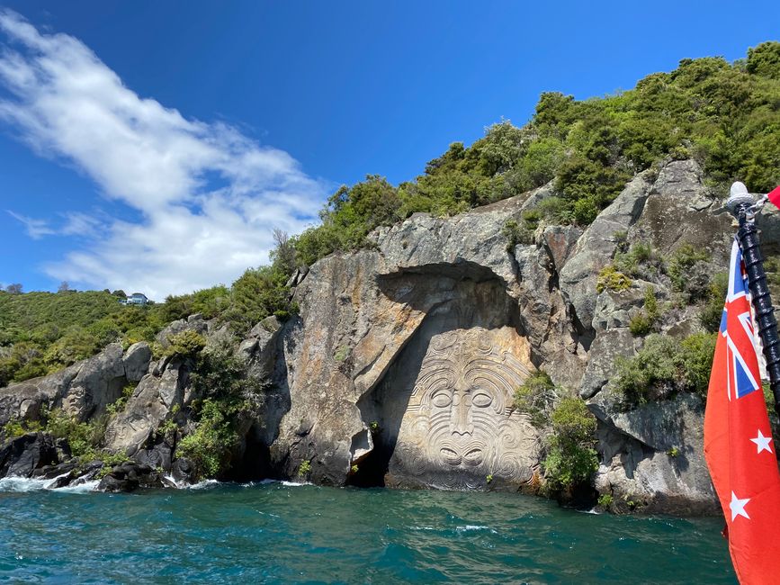 Ngātoroirangi Mine Bay Māori Rock Carvings