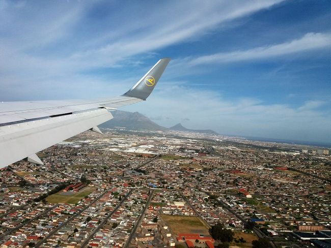 Landing approach in Cape Town
